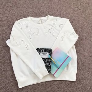 White sweater H&M